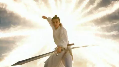 AI Video from prompt: сделай видео где парень подбирает с земли обоюдо