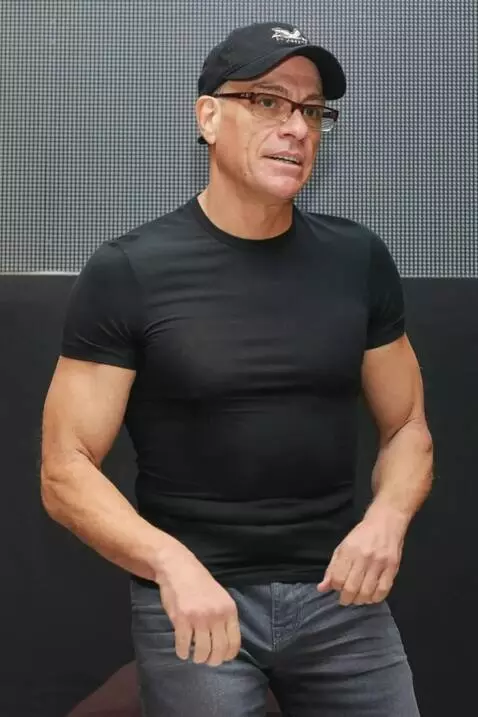 Kling 2.5 Turbo (pro) video