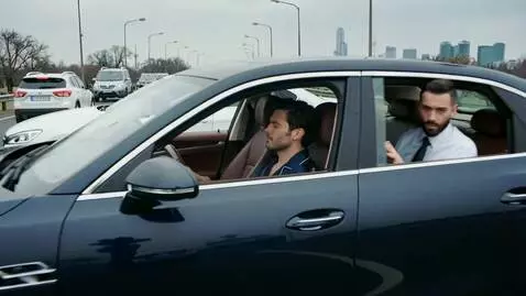 AI Video from prompt: сделай видео о том как роналдо криштиано пасмурн