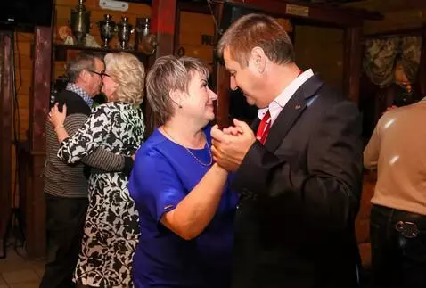 AI Video from prompt: Love story, very romantic video