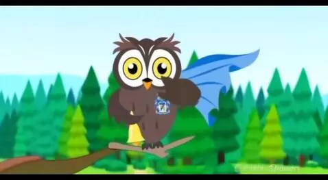 AI Video from prompt: Сделай видео, где этот совёнок держит в руках то