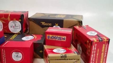 AI Video from prompt: Scene 1 — Opening Shot (0–4 sec) Voice-over: “Lo