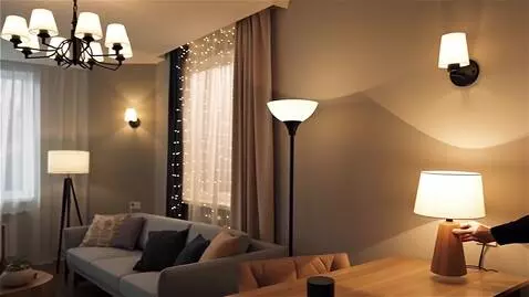 AI Video from prompt: Кинематографичесое реалистичное видео 9 на 16 Ещ