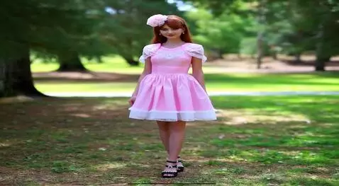 AI Video from prompt: Girl dancing n.    A.                  K.       