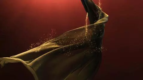 AI Video from prompt: 16:9 hyperreal Renaissance–mythic cinematic real