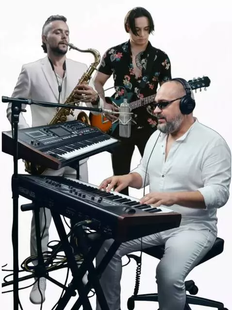 AI Video from prompt: Studio-style filming. High quality. HD. All the 