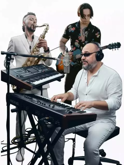 AI Video from prompt: Studio-style filming. High quality. HD. All the 