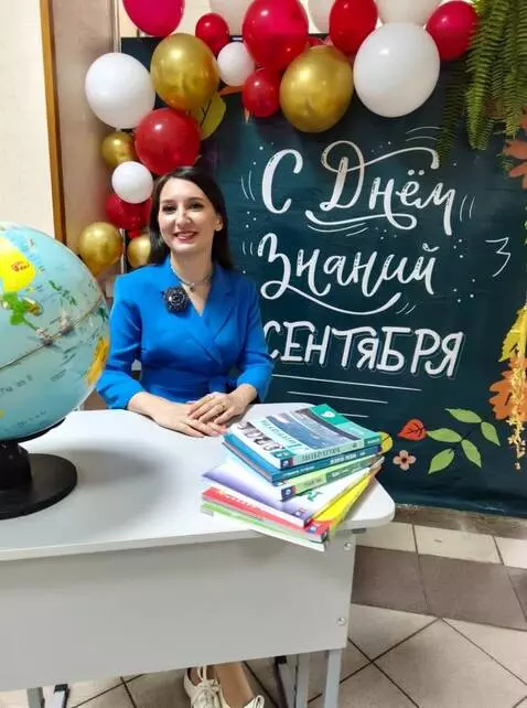 AI Video from prompt: A teacher in black nylon stockings throws her le