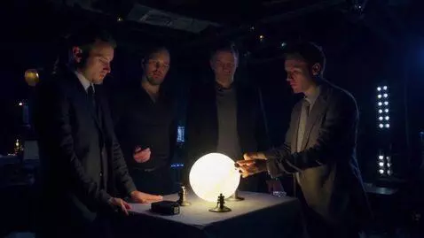 AI Video from prompt: **Prompt для генерации видео:**  **Тема:** Научн