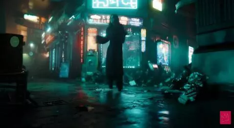 AI Video from prompt: Модель танцует в ночном клубе