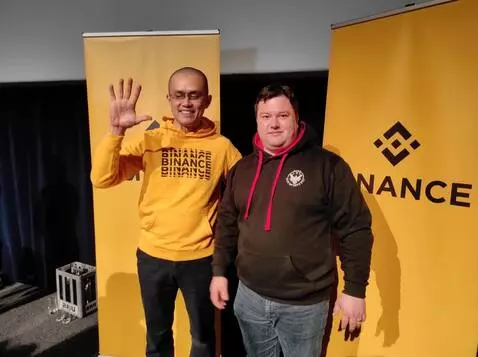 AI Video from prompt: Use this image as reference. Preserve exact faci