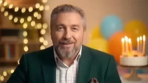 AI Video from prompt: игорь вихарьков поздравляет с днем рождения