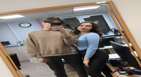 AI Video from prompt: she kisses him