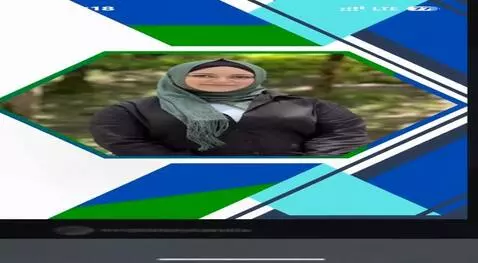 AI Video from prompt: Sinif otaginda ders