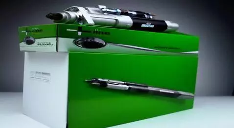 AI Video from prompt: Scene & Setting: Dark gray background with drama