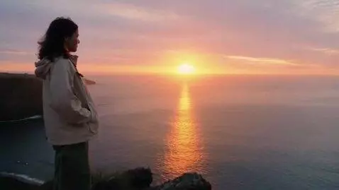 AI Video from prompt: https://uc.share.com/s/a7ed91c832104?la=id