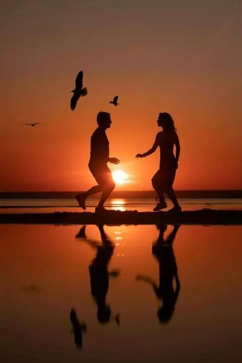 AI Video from prompt: Cinematic style. A guy and a girl dancing the bl