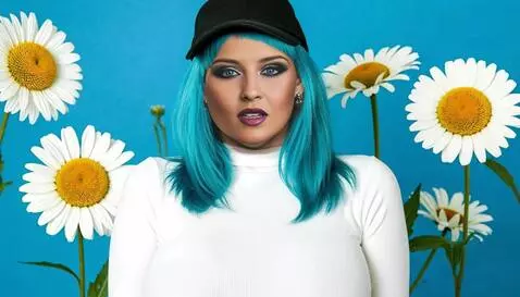 AI Video from prompt: crying, sadness, tears...