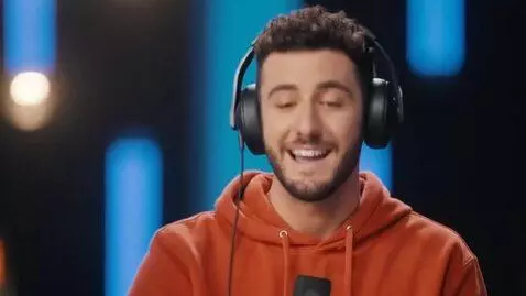 AI Video from prompt: There will be a jury, a 4-person competition, a 