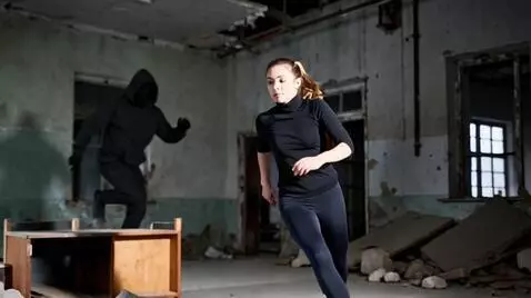 AI Video from prompt: A pretty young 25-year-old woman with a beautifu