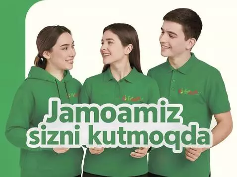 AI Video from prompt: Scene Description: A bright, friendly Freshmart 