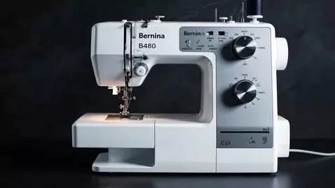 AI Video from prompt: Create a vertical video with resolution 160×400 