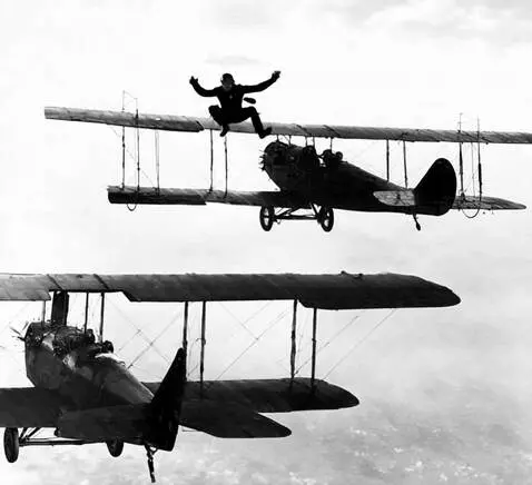 AI Video from prompt: Animate this historical photograph into a 5-seco