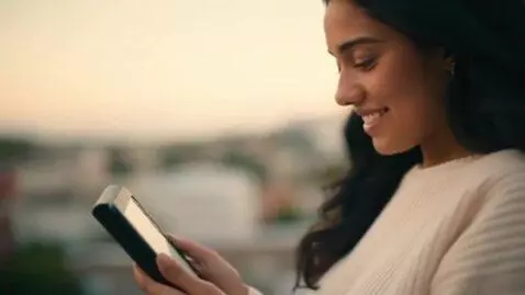 AI Video from prompt: A short advertisement for a new e-book. There sh