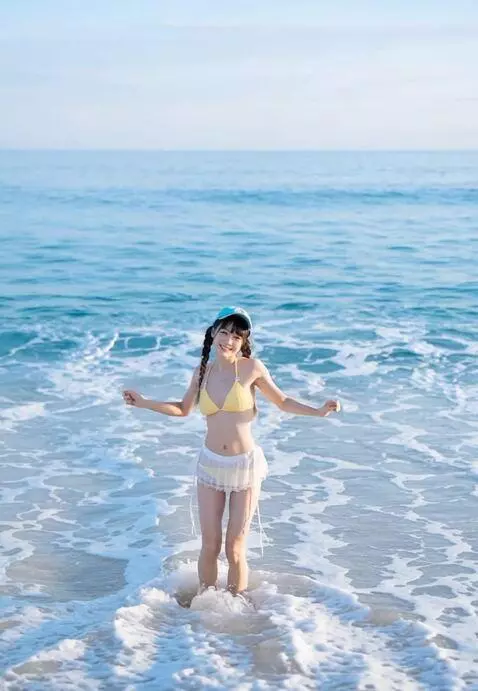 AI Video from prompt: dance and squirt