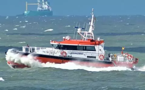 AI Video from prompt: Use the uploaded image of the Belgian SAR vessel