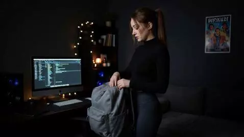 AI Video from prompt: Blogger Alyona Travina, a 25-year-old pretty Rus