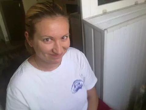 AI Video from prompt: He makes silly faces