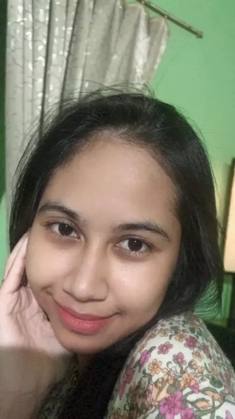 AI Video from prompt: create an ultra realistic close up image of the 