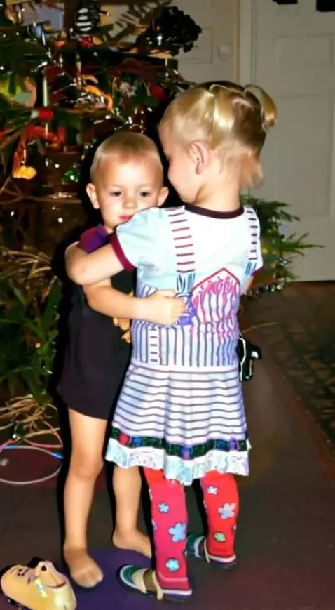 AI Video from prompt: YouTube you my son or what I should sell camera 