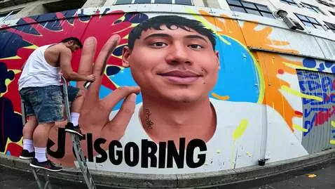 AI Video from prompt: •	A hyper-realistic digital artwork of a street 