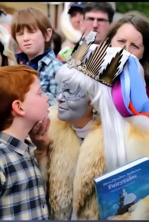 MiniMax Hailuo-02 (pro) video