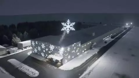 AI Video from prompt: A cinematic single shot at night. Close-up on a 