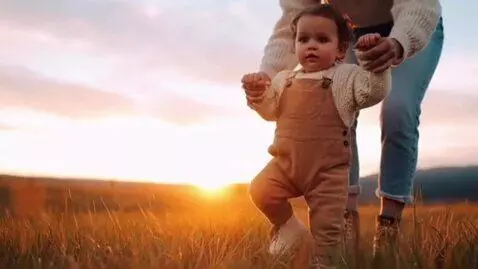 AI Video from prompt: Create Video about the Movement of the First