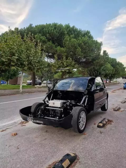 AI Video from prompt: The vehicle begins to fragment as metal plating 