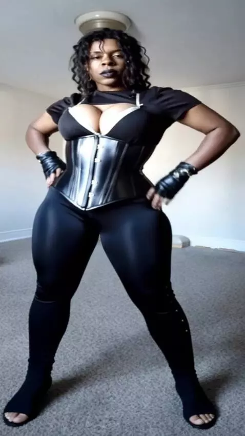 AI Video from prompt: As the woman maintains the same pose, replace th