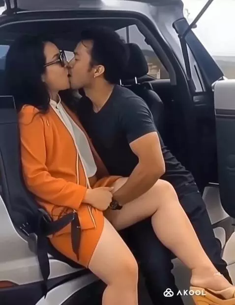 AI Video from prompt: The man kisses the woman's lips to her neck whil