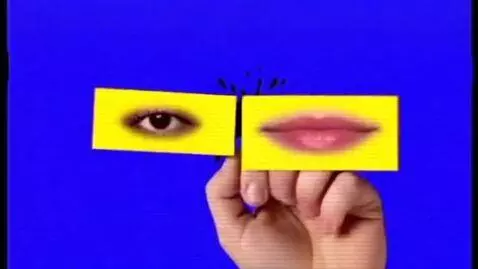 AI Video from prompt: The video starts whit a blue screen, then a blac