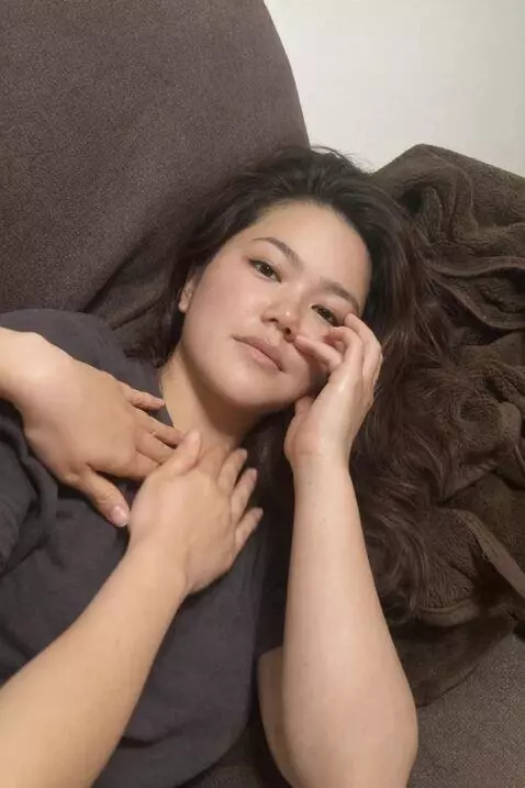 AI Video from prompt: massage the busty