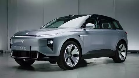 AI Video from prompt: modern tv commercial for a car with square wheel