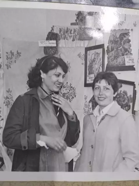 AI Video from prompt: Make this photo live