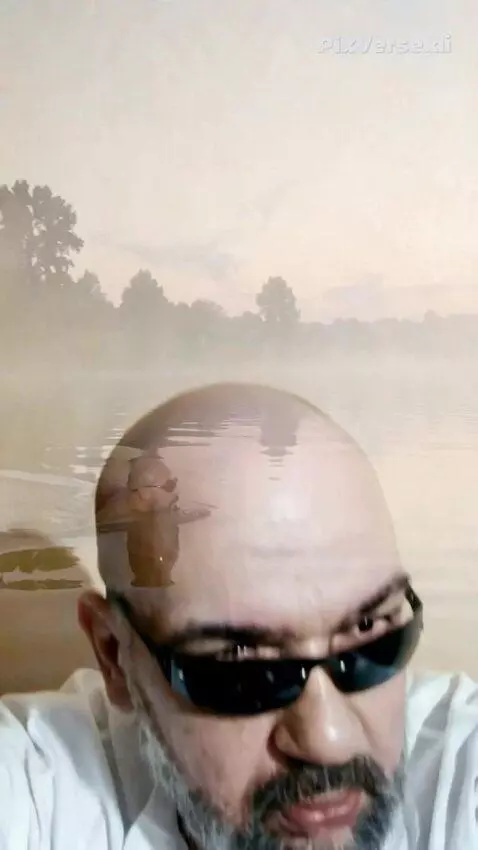 AI Video from prompt: A realistic video. A man, an exact replica of th