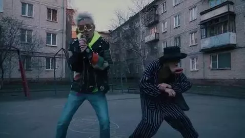 AI Video from prompt: A rapper named Zoomer is an old skinny Russian g