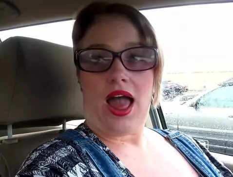 MiniMax Hailuo-02 (pro) video