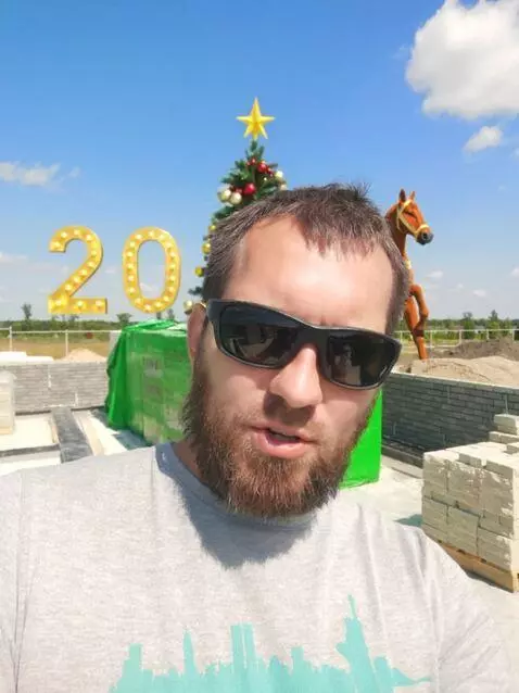 AI Video from prompt: I want to make a New Year's video with congratul