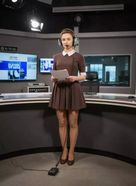 AI Video from prompt: The radio host speaks into the headset's microph